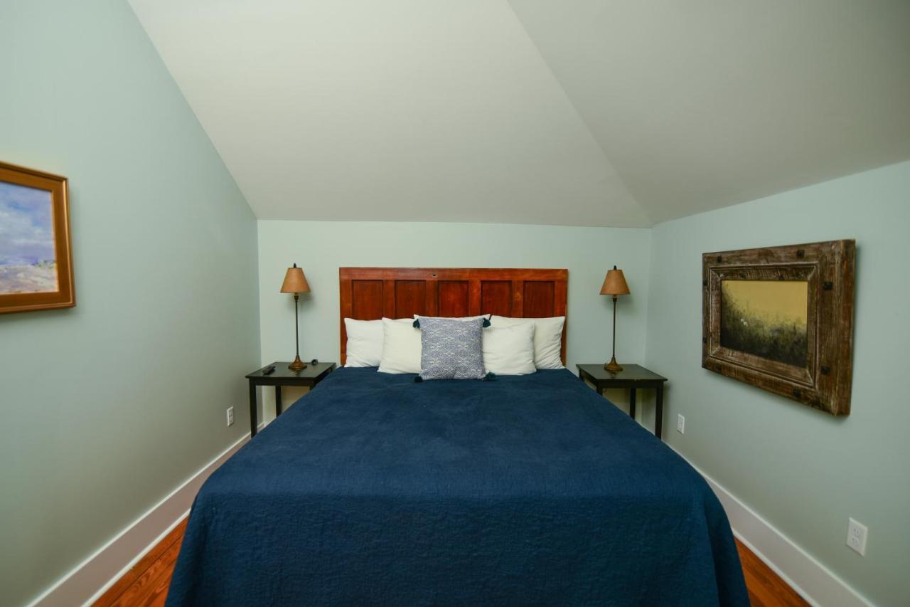 607 Bay Inn Downtown Бофорт Экстерьер фото